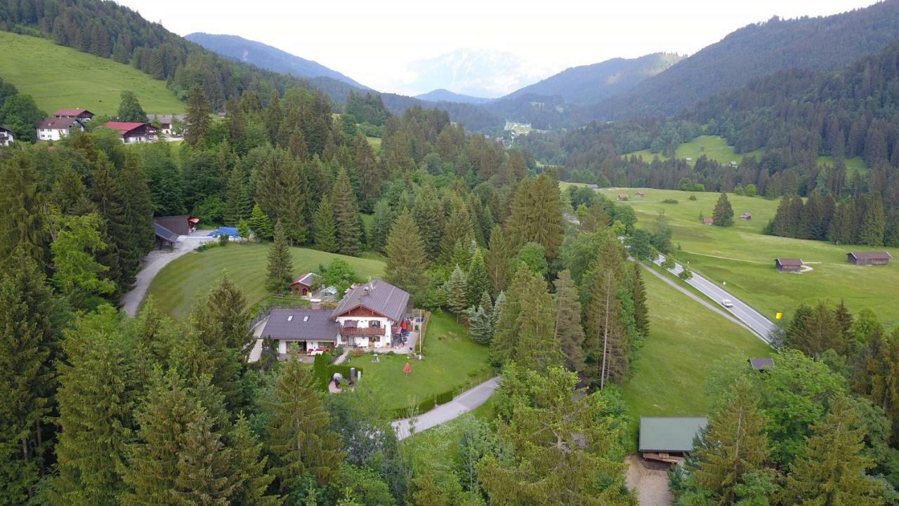 Landhaus Wiesenhof 가르미슈파르텐키르헨 외부 사진